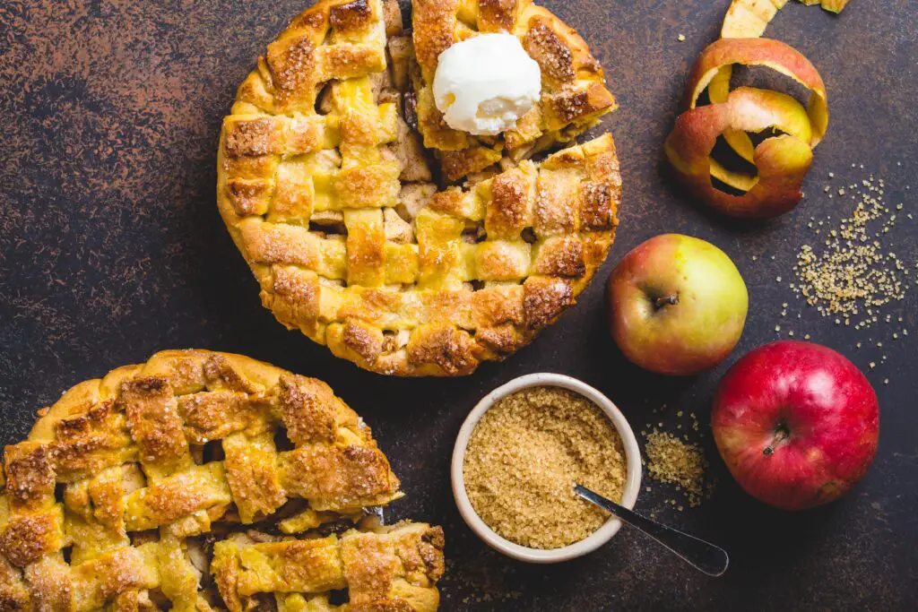 Graham Cracker Apple Pie